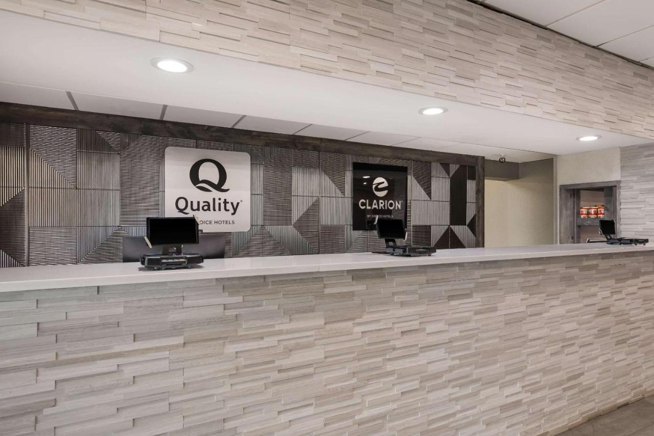 Quality Inn Joliet Exteriör bild